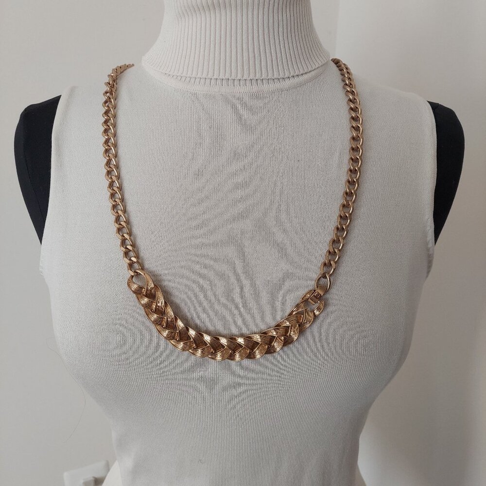 Heavy Gold-Tone Chunky Chain Metal Statement Necklace